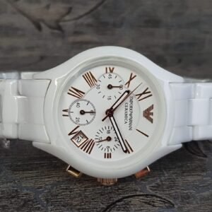 Emporio Armani saati qadin ucun