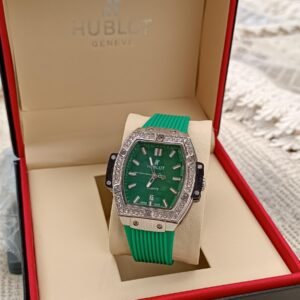 Hublot qadin saati