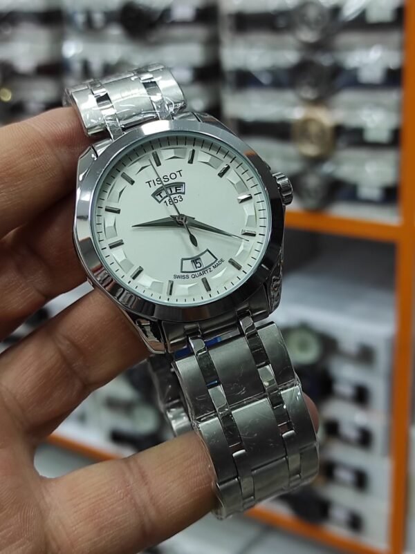 Tissot gumusu kisi ucun