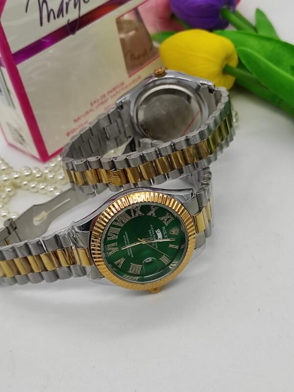 Rolex saati gumusu qizili ici yasil
