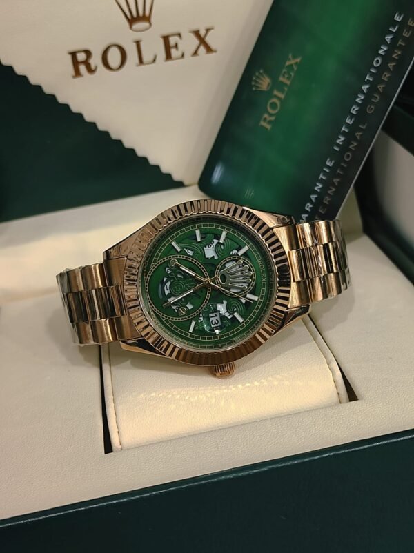 Rolex saati qizili ici yasil