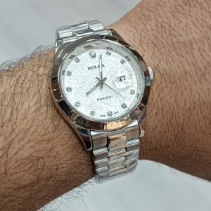 Rolex saatlari kisi ucun