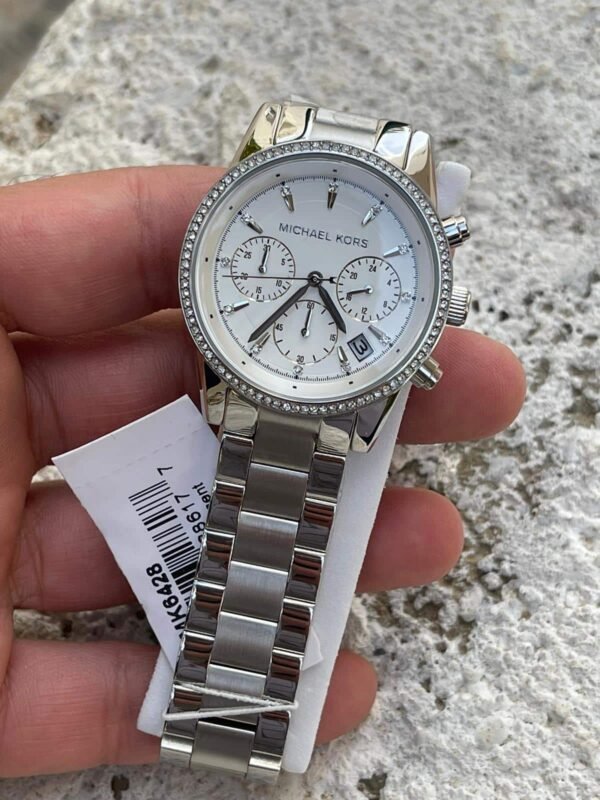 Michael Kors saati