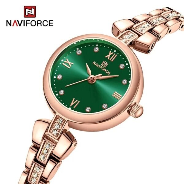 Naviforce saati