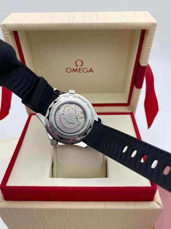 Omega saati