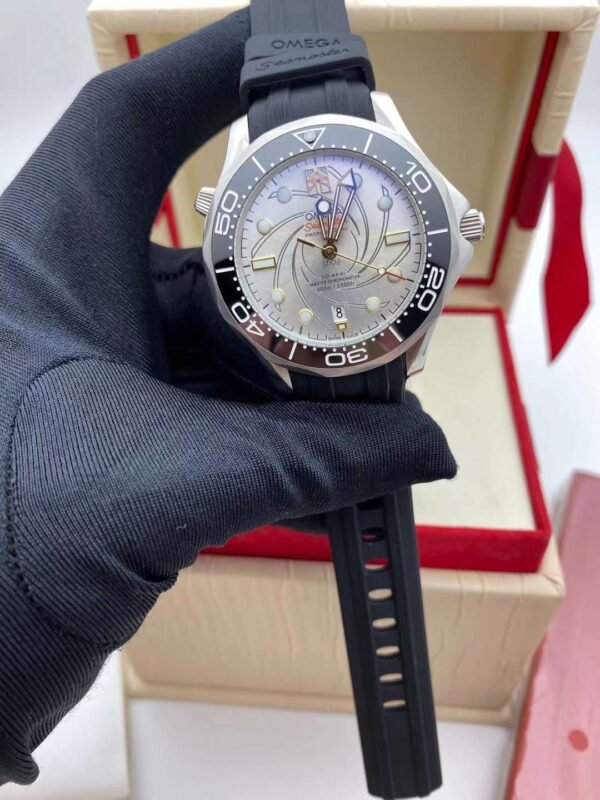 Omega saati