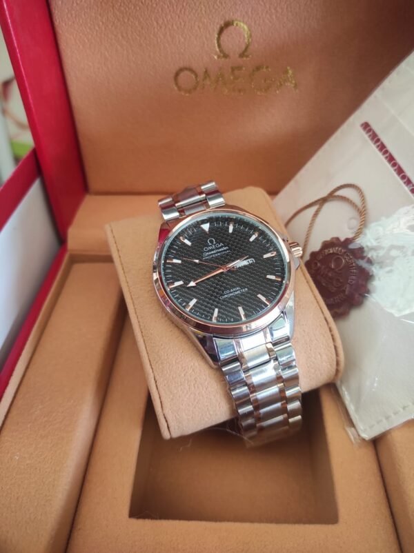 Omega saati