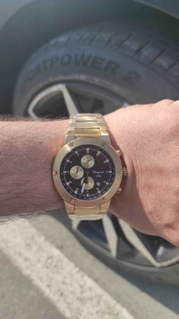 Ferragamo saati
