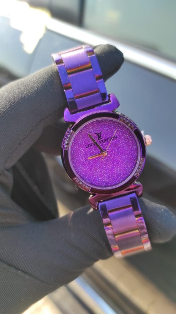 Louis Vuitton saati