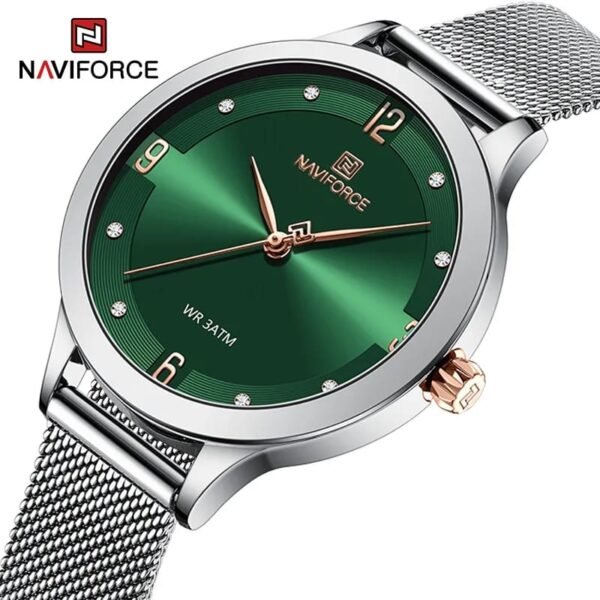 Naviforce saati