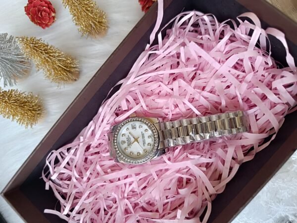 Rolex qadin saati