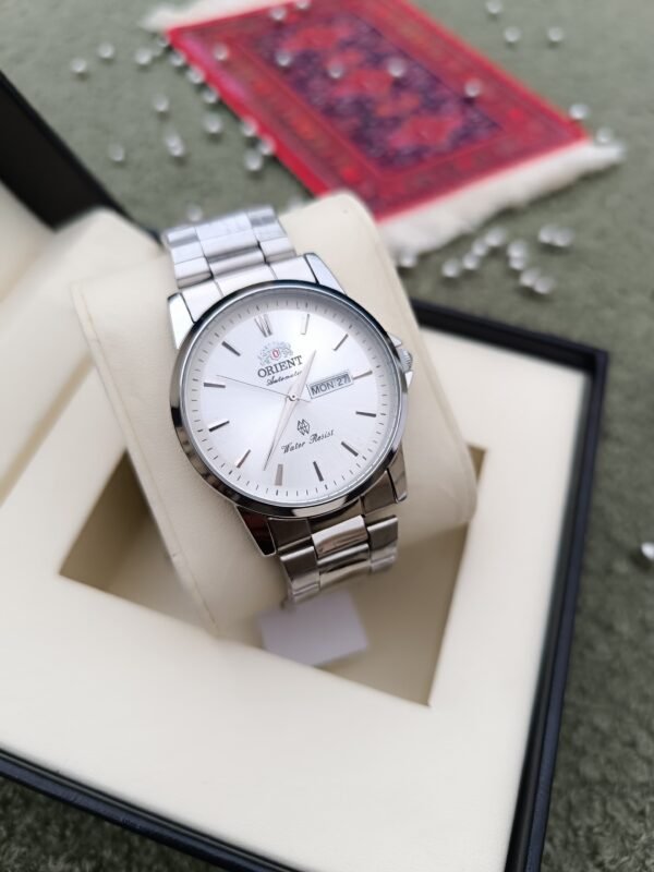 Orient saati