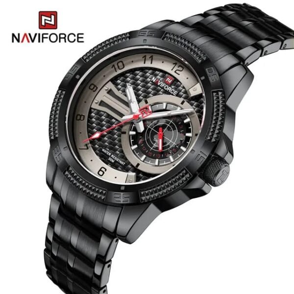 Naviforce saati