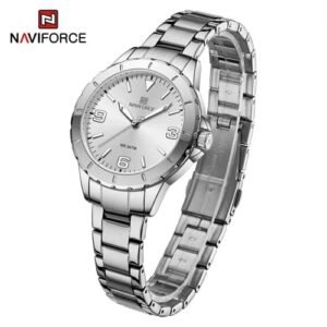 Naviforce saati