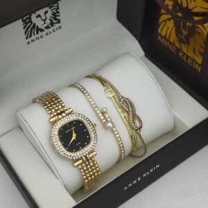 Anne Klein saati