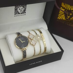 Anne Klein saati