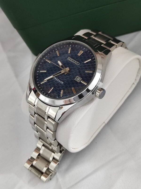 Seiko saati