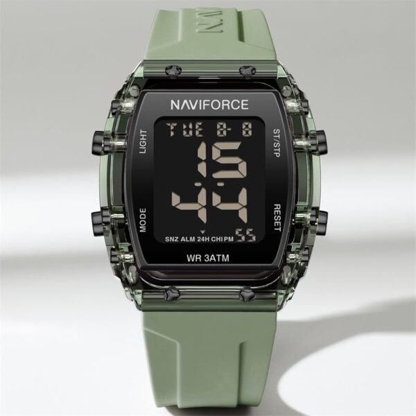 Naviforce saati