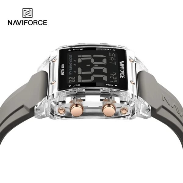 Naviforce saati