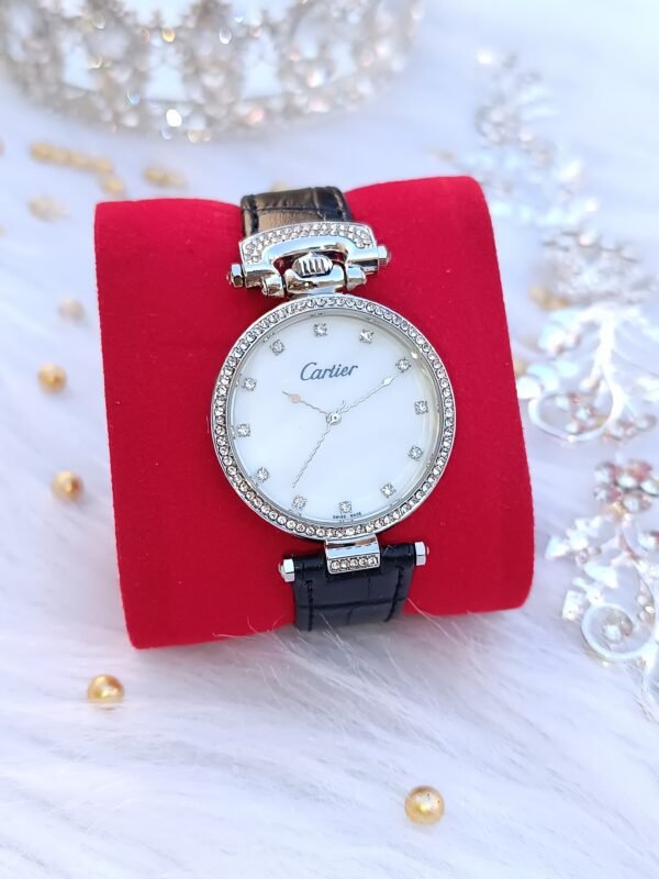 Cartier saati
