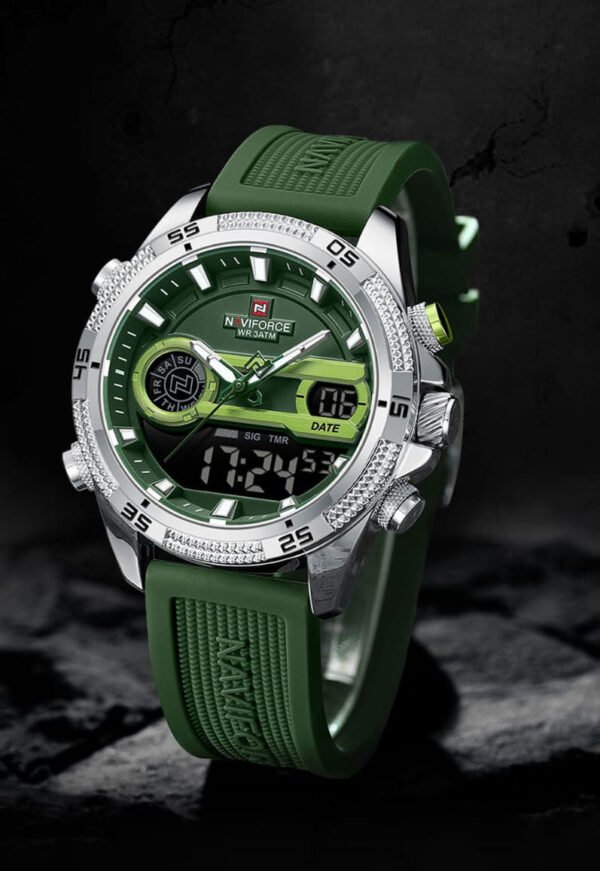 Naviforce saati