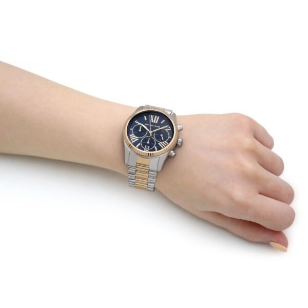 Michael Kors saati
